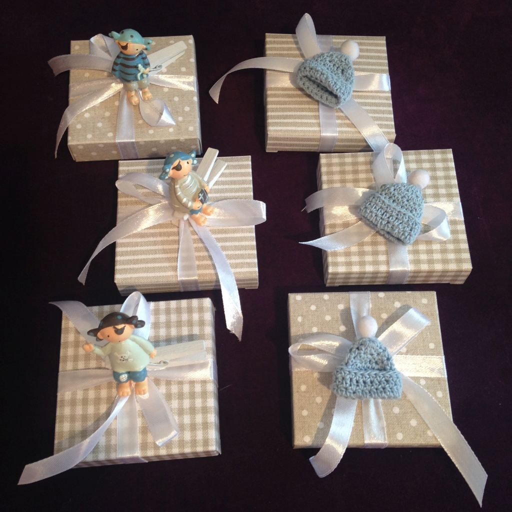 Schenken Sie alle Ihre Freunde und Familie diese originelle und hübsche Bonboniere als Erinnerung zur Taufe, Geburt Babyshower oder Kindergeburtstag Party!