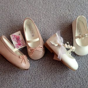 Elegante Baby Schuchen für die Tauffeier!