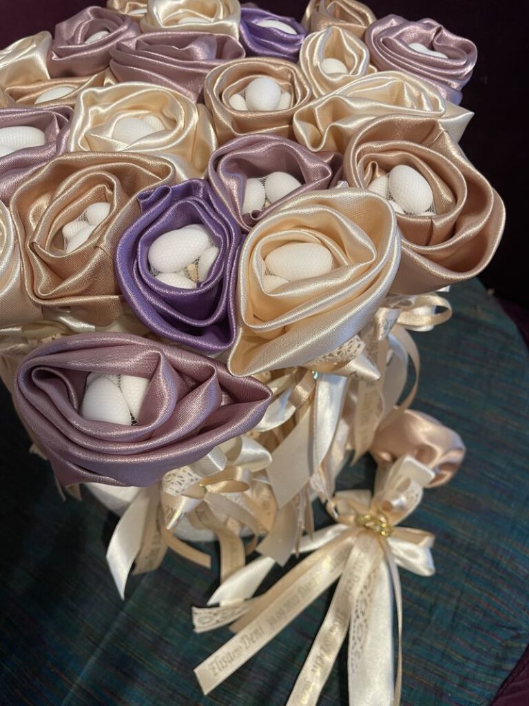Personalisierte Hochzeit Bonboniere Handgemachte Stoff Rosen 